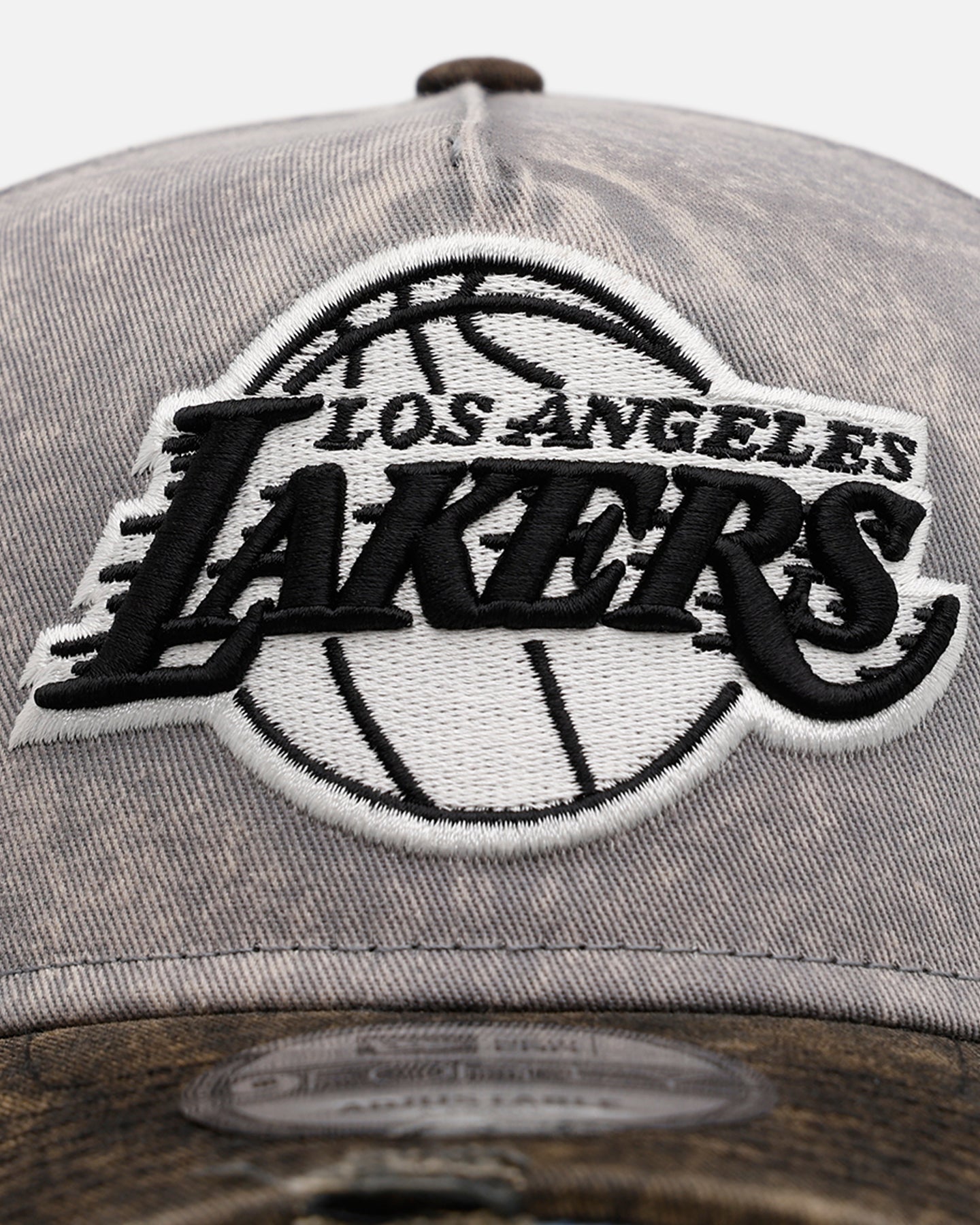 New Era Los Angeles Lakers 'Washed Storm Gray' 9FORTY A-Frame Snapback Gray