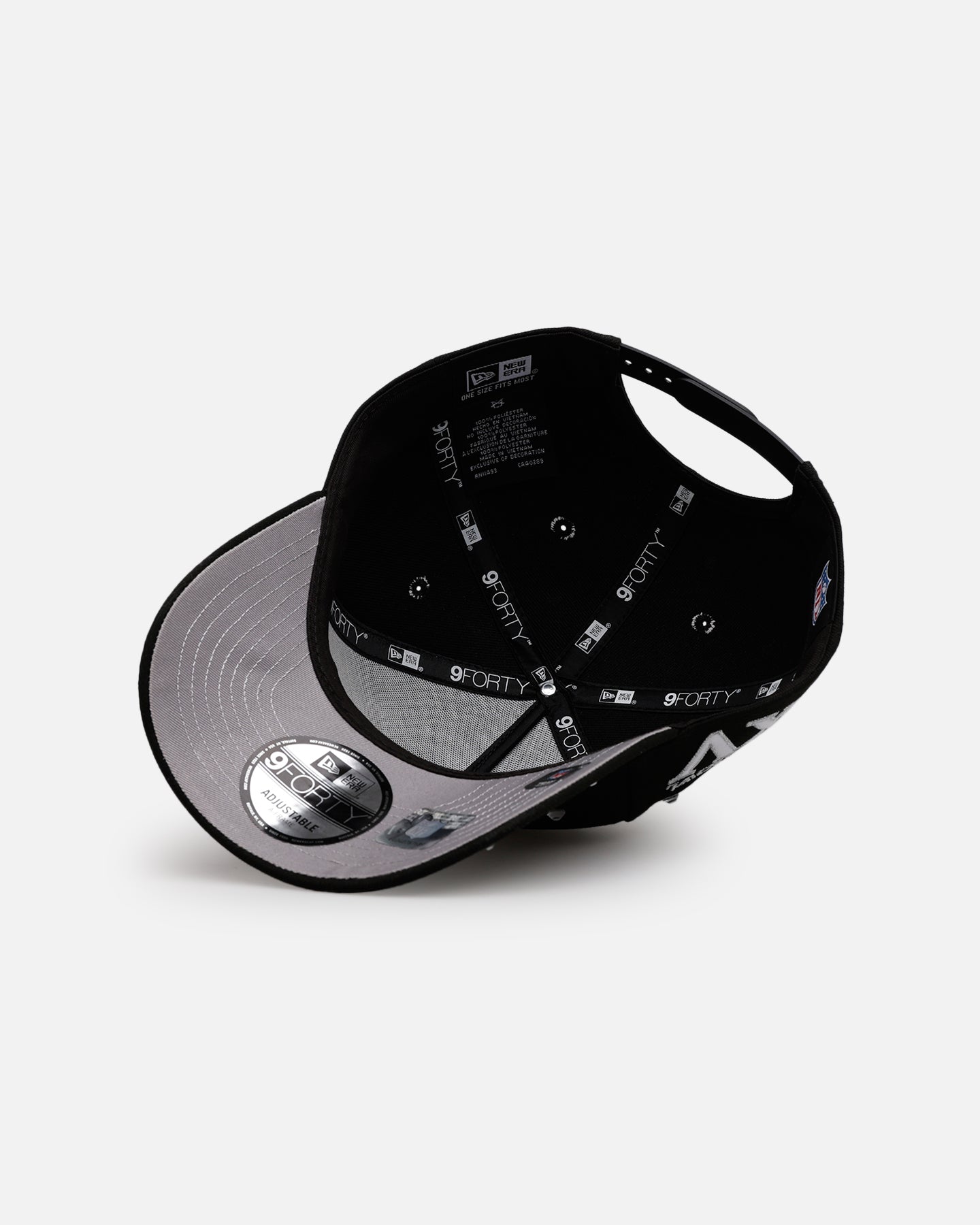 New Era Las Vegas Raiders 'Embellishment' 9FORTY A-Frame Snapback Black