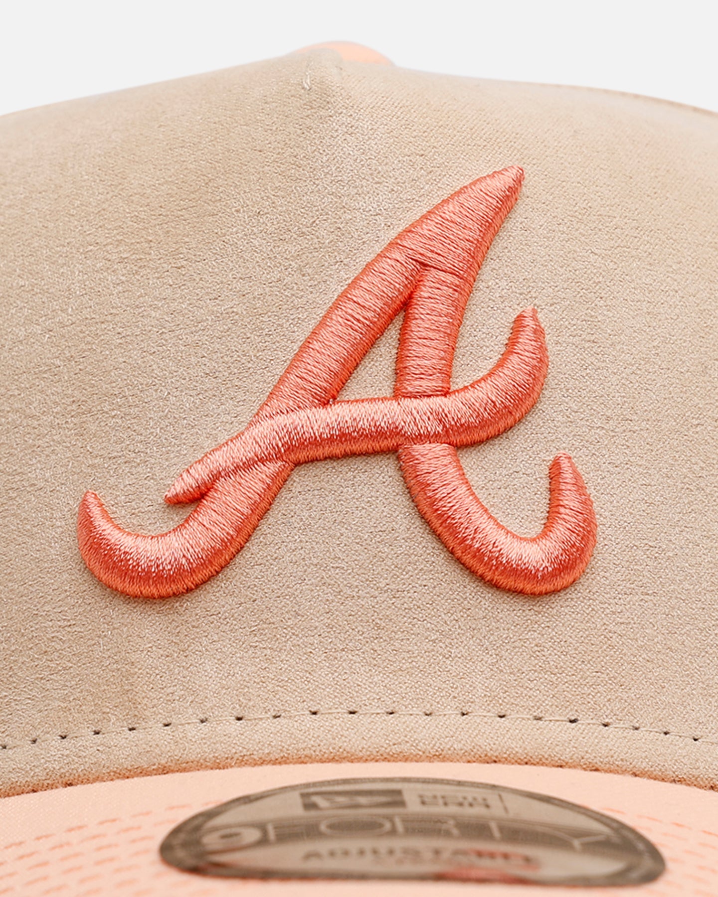 New Era Atlanta Braves 'Peach Suede' 9FORTY A-Frame Snapback Peach