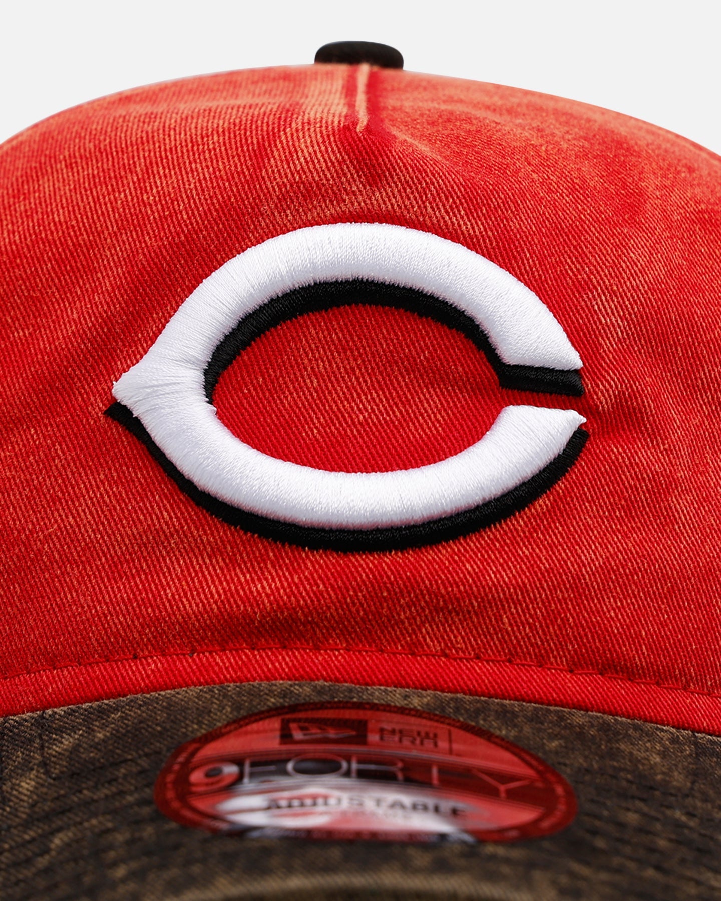 New Era Cincinnati Reds 'Washed Team Color' Unstructured 9FORTY A-Frame Snapback Official Team Color
