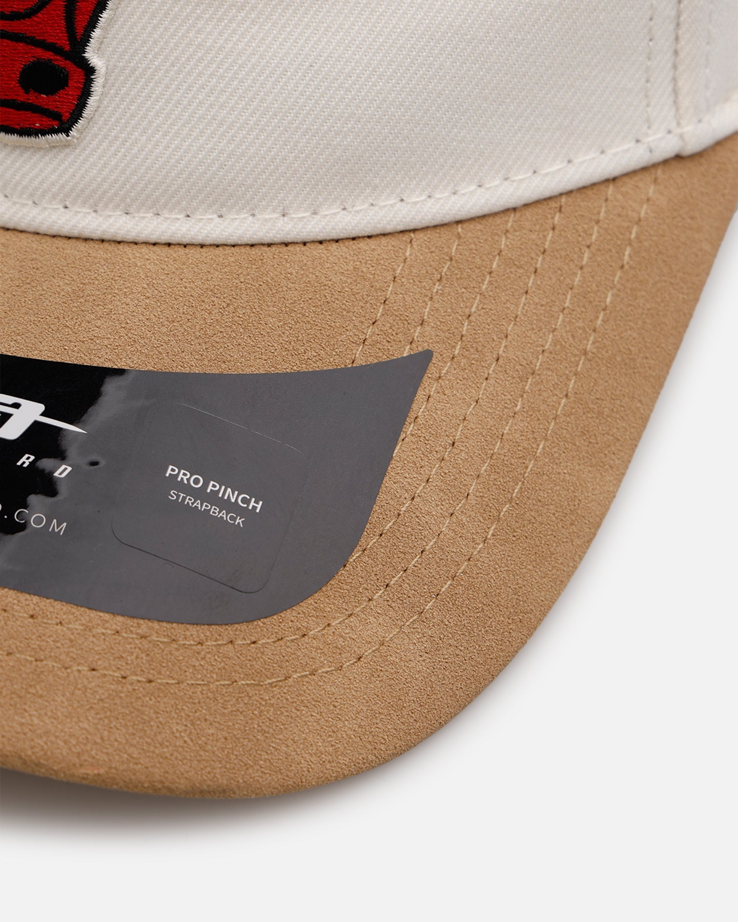Pro Standard Chicago Bulls 'Signature Suede' Pro Pinch Strapback Eggshell