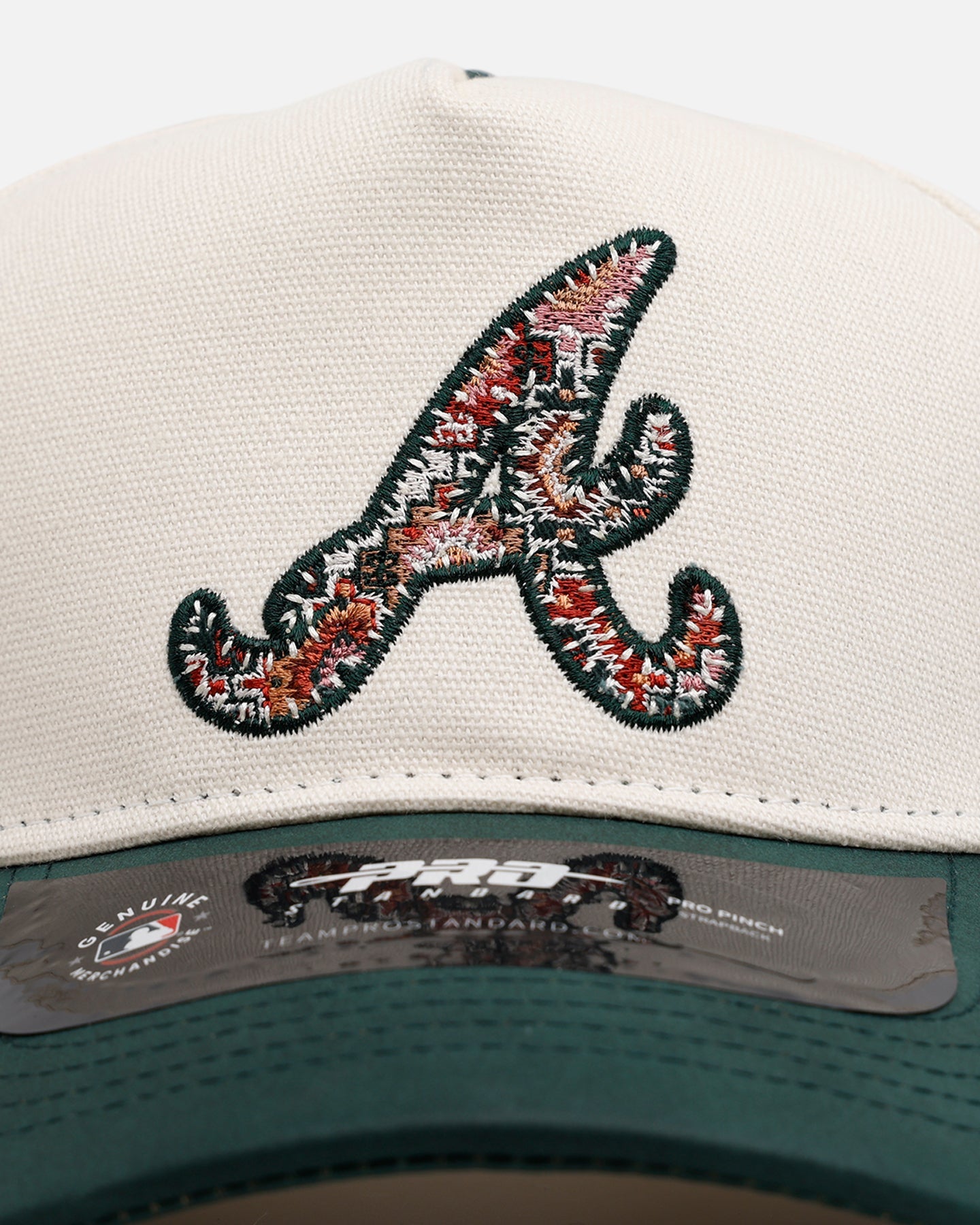Pro Standard Atlanta Braves 'Tapestry 2.0' Pinch Front Strapback Dark Green