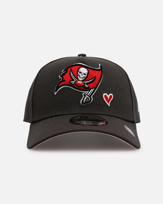 New Era Tampa Bay Buccaneers 'Team Color Hearts' 9FORTY A-Frame Snapback Official Team Color
